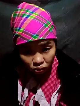 Snapshot of Mabel-122 chatting on November 7, 1:27 am Mabel-122 online show from November 7, 1:27 am