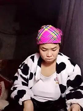 Snapshot of Mabel-122 chatting on November 17, 1:06 pm Mabel-122 online show from November 17, 1:06 pm