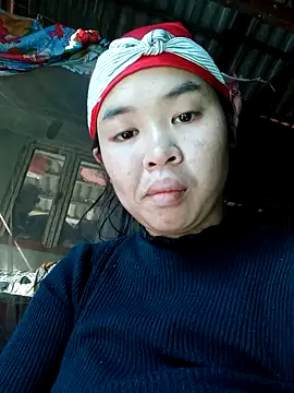 Snapshot of Mabel-122 chatting on November 28, 5:43 am Mabel-122 online show from November 28, 5:43 am