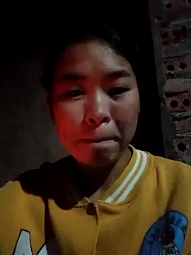 Snapshot of Mabel-122 chatting on November 30, 11:09 pm Mabel-122 online show from November 30, 11:09 pm