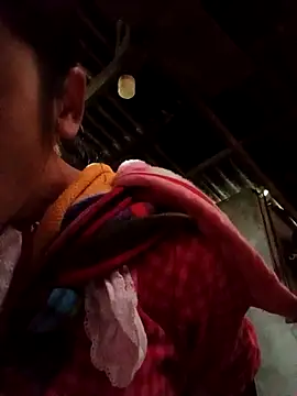 Snapshot of Mabel-122 chatting on December 4, 1:26 am Mabel-122 online show from December 4, 1:26 am