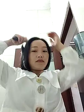 Snapshot of Marry_MMarry69 chatting on December 13, 8:36 pm Marry MMarry69 online show from December 13, 8:36 pm