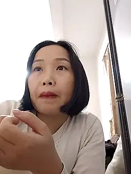 Snapshot of Marry_MMarry69 chatting on December 17, 11:05 am Marry MMarry69 online show from December 17, 11:05 am