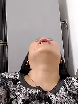 Snapshot of Marry_MMarry69 chatting on December 23, 11:08 am Marry MMarry69 online show from December 23, 11:08 am