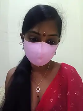 Snapshot of siritelugubutterfly chatting on December 5, 5:49 am siritelugubutterfly online show from December 5, 5:49 am