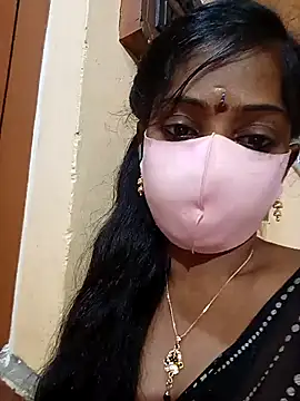 Snapshot of siritelugubutterfly chatting on December 14, 3:39 pm siritelugubutterfly online show from December 14, 3:39 pm