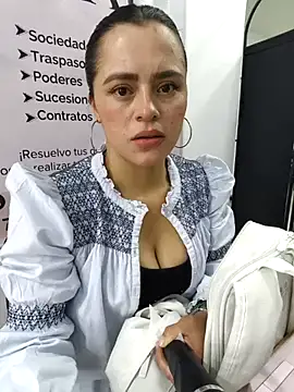 ALEJA  22 online show from February 4, 6:25 pm