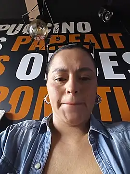 ALEJA  22 online show from July 12, 6:43 pm