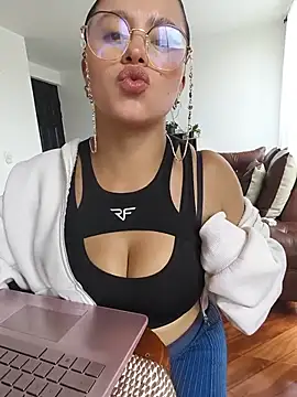 ALEJA  22 online show from July 28, 5:01 pm