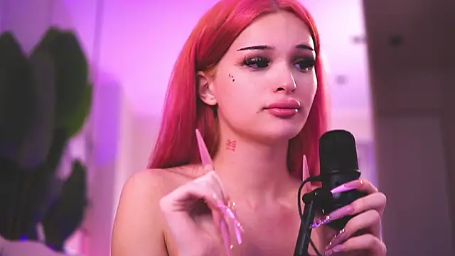 KatiaFinesse online show from January 18, 2:32 pm