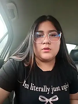 Snapshot of _mari_lunna_ chatting on November 23, 5:24 pm mari lunna online show from November 23, 5:24 pm