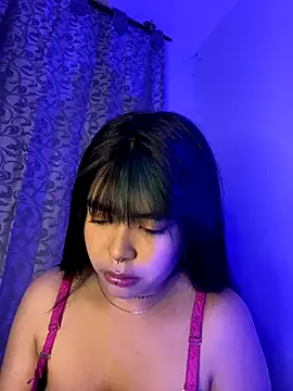 Snapshot of VIOLET_EF chatting on November 20, 2:45 am VIOLET EF online show from November 20, 2:45 am