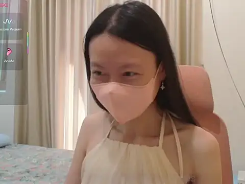 Snapshot of Lil-Cherries chatting on November 25, 2:22 am Lil-Cherries online show from November 25, 2:22 am