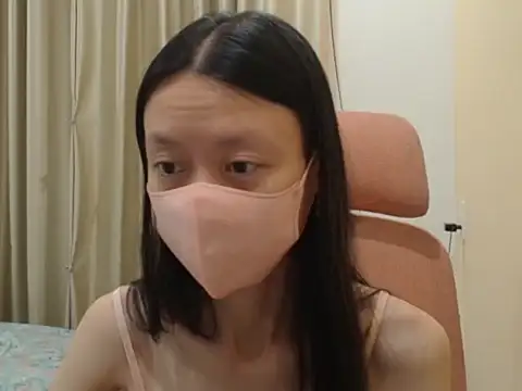 Snapshot of Lil-Cherries chatting on January 13, 4:34 pm Lil-Cherries online show from January 13, 4:34 pm