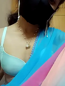 Snapshot of Fairy_Pie chatting on February 19, 6:04 pm Fairy Pie online show from February 19, 6:04 pm