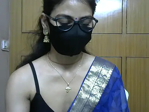 Snapshot of Fairy_Pie chatting on March 11, 5:08 pm Fairy Pie online show from March 11, 5:08 pm