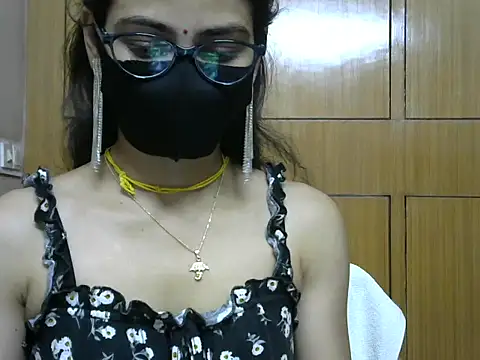 Snapshot of Fairy_Pie chatting on March 15, 6:58 pm Fairy Pie online show from March 15, 6:58 pm