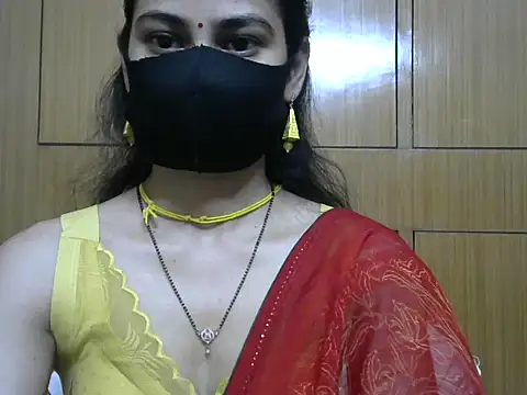 Snapshot of Fairy_Pie chatting on March 17, 6:44 pm Fairy Pie online show from March 17, 6:44 pm