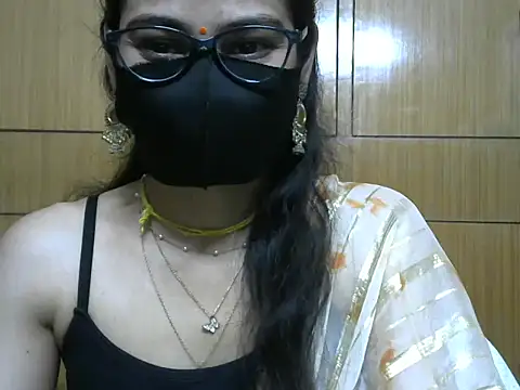 Snapshot of Fairy_Pie chatting on March 21, 7:50 pm Fairy Pie online show from March 21, 7:50 pm