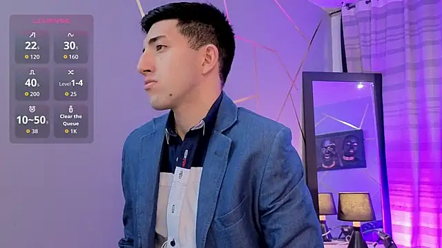 Snapshot of Un_Sluttyy chatting on November 29, 11:46 am Un Sluttyy online show from November 29, 11:46 am