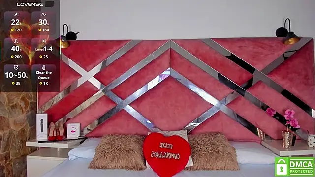 Lily Queen30 online show from March 27, 8:30 pm