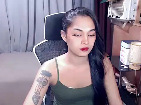 Snapshot of AvianaGoddess chatting on November 20, 10:59 am AvianaGoddess online show from November 20, 10:59 am