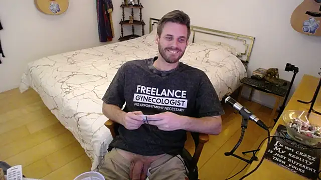 Snapshot of skatejocke chatting on December 3, 4:49 pm skatejocke online show from December 3, 4:49 pm