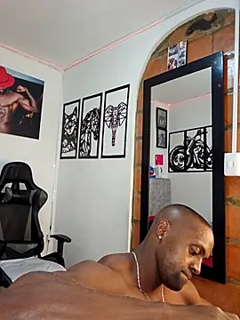 Snapshot of MIKE_KILIANjs chatting on November 22, 2:16 pm MIKE KILIANjs online show from November 22, 2:16 pm