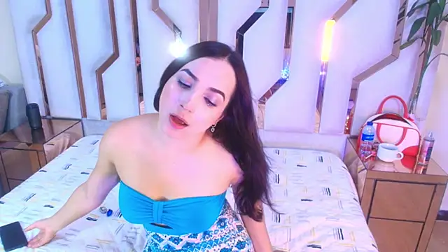 morrigan luxus2 online show from May 27, 1:30 pm