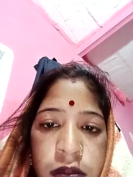 Snapshot of Hot_eras8 chatting on November 19, 12:32 am Hot eras8 online show from November 19, 12:32 am