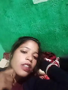 Snapshot of Hot_eras8 chatting on December 5, 3:41 pm Hot eras8 online show from December 5, 3:41 pm