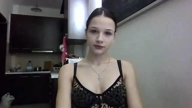 Snapshot of CarmenBody chatting on November 25, 9:48 pm CarmenBody online show from November 25, 9:48 pm