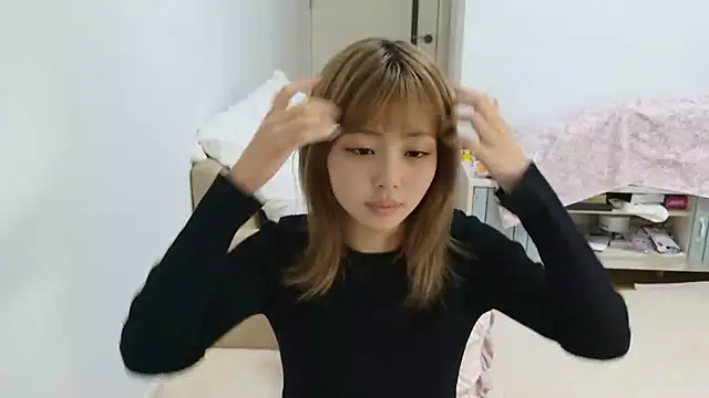 Snapshot of _sizuku_new chatting on November 17, 11:43 pm sizuku new online show from November 17, 11:43 pm