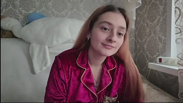 Snapshot of SweetLiaison chatting on November 24, 10:15 am SweetLiaison online show from November 24, 10:15 am