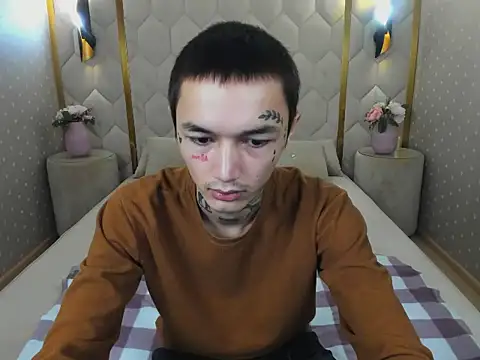 Snapshot of Ionarne chatting on November 16, 2:11 pm Ionarne online show from November 16, 2:11 pm