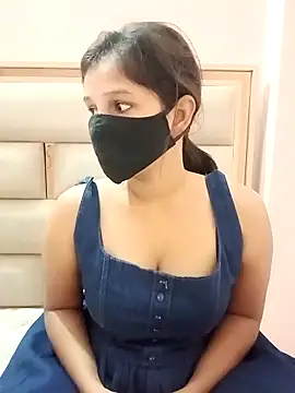 Snapshot of Sexy_Divya__ chatting on November 16, 5:02 am Sexy Divya online show from November 16, 5:02 am