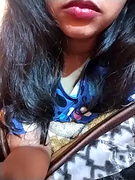 Sexy Divya   online show from March 20, 11:48 am
