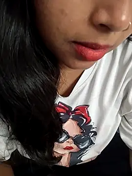 Sexy Divya   online show from June 10, 5:18 am