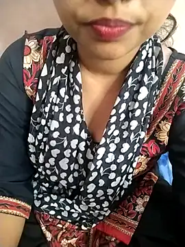 Sexy Divya   online show from June 12, 5:39 am