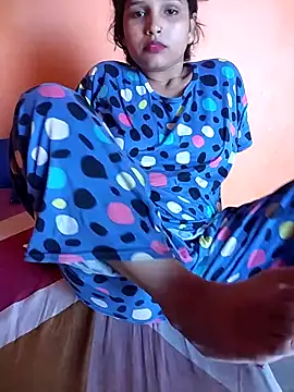 Sexy Divya   online show from June 15, 5:20 am