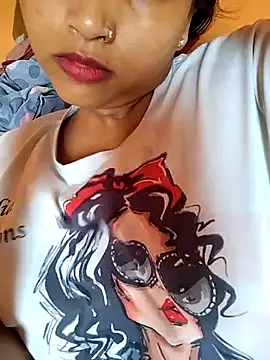 Sexy Divya   online show from June 18, 10:52 am