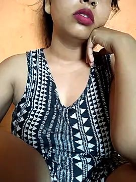 Sexy Divya   online show from June 27, 1:21 am