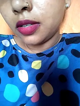 Sexy Divya   online show from June 30, 1:50 am