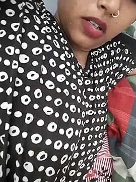 Sexy Divya   online show from July 25, 3:48 am