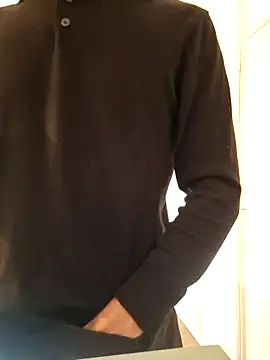 Snapshot of CuteDaddy92 chatting on March 26, 3:17 pm CuteDaddy92 online show from March 26, 3:17 pm