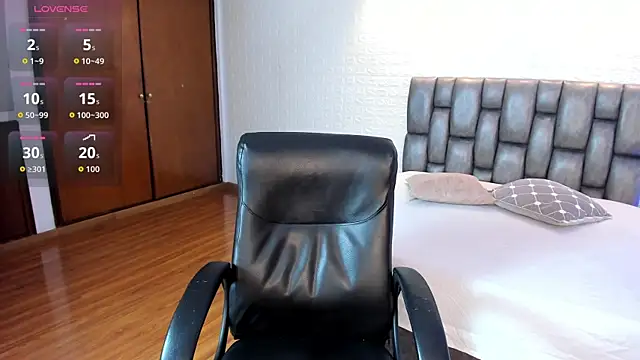 Snapshot of Saara_Corraless chatting on June 11, 7:45 pm Saara Corraless online show from June 11, 7:45 pm