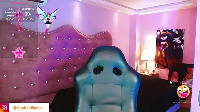 Snapshot of AnnaRouseQueen chatting on November 16, 3:45 am AnnaRouseQueen online show from November 16, 3:45 am