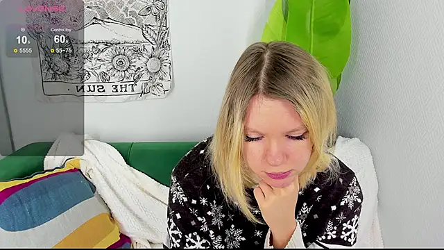 Monisees online show from January 9, 1:19 am