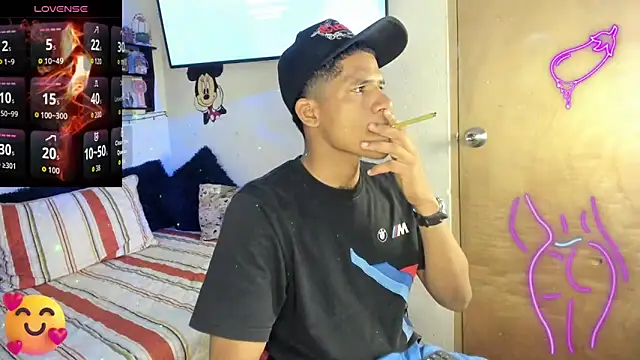 JUANBIGCOCK21CM online show from March 13, 3:40 pm