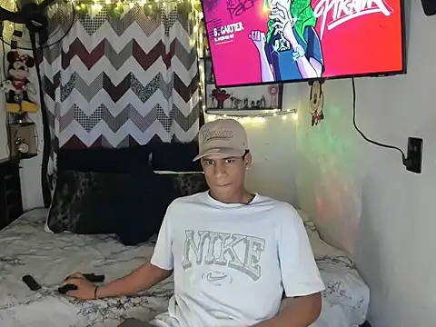 JUANBIGCOCK21CM online show from June 10, 8:52 pm